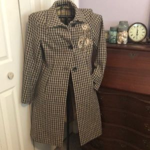 Beautiful dress coat from Exress